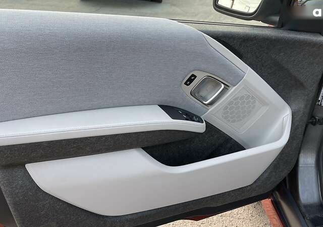 БМВ И3, объемом двигателя 0 л и пробегом 73 тыс. км за 12500 $, фото 12 на Automoto.ua