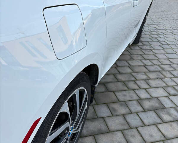 БМВ И3, объемом двигателя 0 л и пробегом 140 тыс. км за 12500 $, фото 4 на Automoto.ua