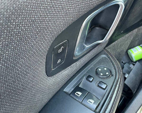 БМВ И3, объемом двигателя 0 л и пробегом 140 тыс. км за 12500 $, фото 14 на Automoto.ua