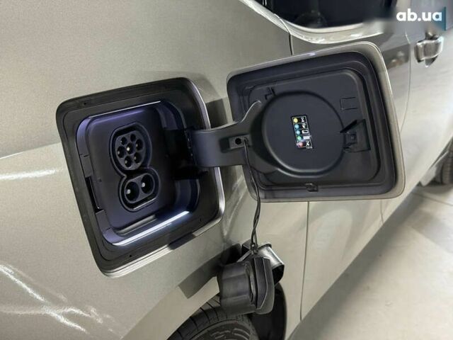 БМВ І3 2016 у Володимир-Волинський на Automoto.ua БМВ І3, об'ємом двигуна 0 л та пробігом 230 тис. км за 10600 $, фото 21 на Automoto.ua