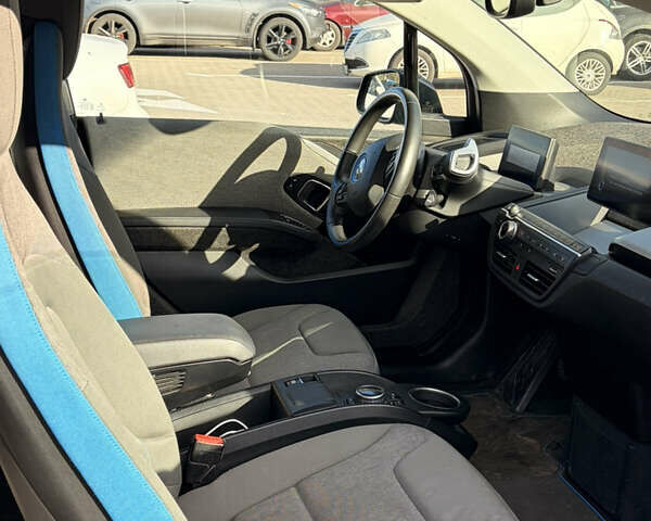 Серый БМВ И3, объемом двигателя 0 л и пробегом 109 тыс. км за 8900 $, фото 9 на Automoto.ua