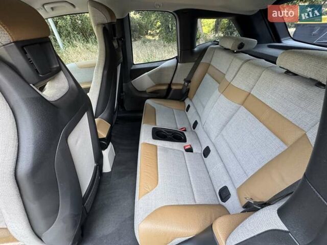 Сірий БМВ І3, об'ємом двигуна 0 л та пробігом 88 тис. км за 8000 $, фото 44 на Automoto.ua