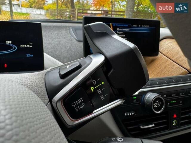 БМВ И3 2014 в Киеве на Automoto.ua Серый БМВ И3, объемом двигателя 0.6 л и пробегом 196 тыс. км за 12990 $, фото 30 на Automoto.ua