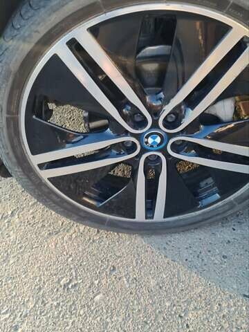 Серый БМВ И3, объемом двигателя 0 л и пробегом 105 тыс. км за 16900 $, фото 11 на Automoto.ua