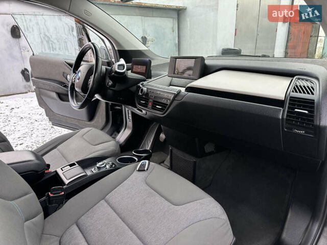 Сірий БМВ І3, об'ємом двигуна 0 л та пробігом 80 тис. км за 6999 $, фото 34 на Automoto.ua