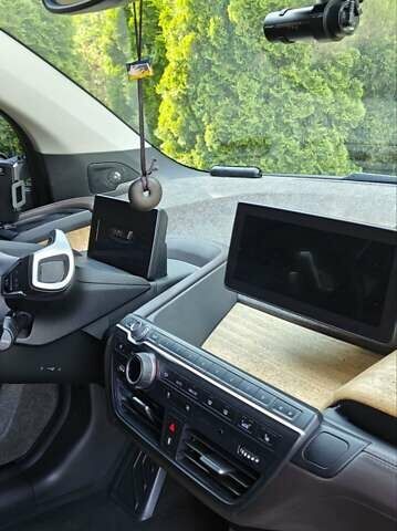 Серый БМВ И3, объемом двигателя 0 л и пробегом 115 тыс. км за 11500 $, фото 16 на Automoto.ua