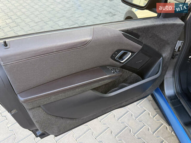 БМВ И3 2014 в Черновцах на Automoto.ua Серый БМВ И3, объемом двигателя 0.64 л и пробегом 154 тыс. км за 12200 $, фото 18 на Automoto.ua