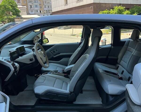 Серый БМВ И3, объемом двигателя 0 л и пробегом 117 тыс. км за 17500 $, фото 10 на Automoto.ua