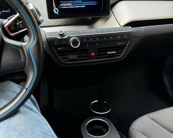 Серый БМВ И3, объемом двигателя 0 л и пробегом 69 тыс. км за 8200 $, фото 15 на Automoto.ua
