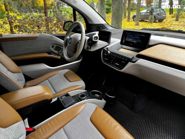БМВ И3 2014 в Киеве на Automoto.ua Серый БМВ И3, объемом двигателя 0.6 л и пробегом 196 тыс. км за 12990 $, фото 12 на Automoto.ua