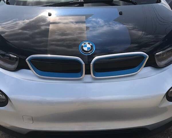 Сірий БМВ І3, об'ємом двигуна 0.65 л та пробігом 75 тис. км за 16000 $, фото 23 на Automoto.ua