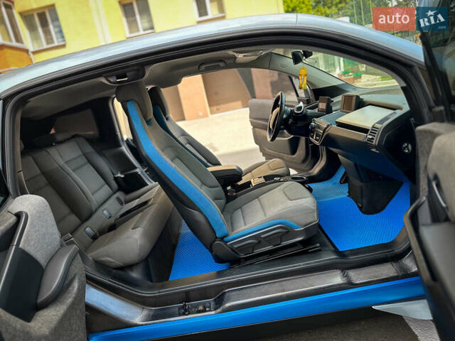 Серый БМВ И3, объемом двигателя 0 л и пробегом 157 тыс. км за 7499 $, фото 11 на Automoto.ua