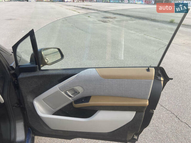 Серый БМВ И3, объемом двигателя 0 л и пробегом 146 тыс. км за 9000 $, фото 28 на Automoto.ua