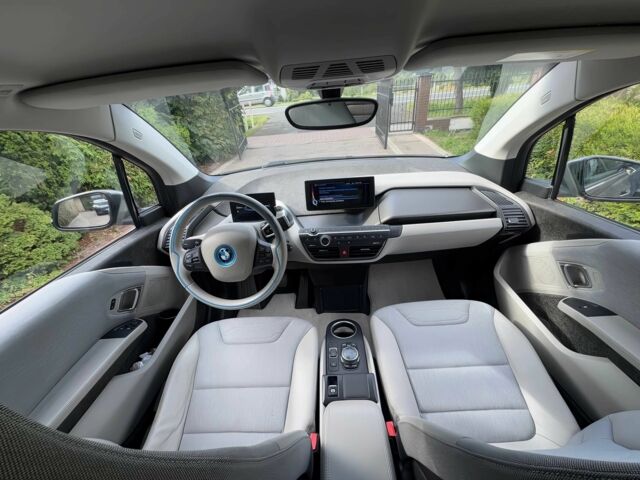 Серый БМВ И3, объемом двигателя 0 л и пробегом 82 тыс. км за 6700 $, фото 7 на Automoto.ua