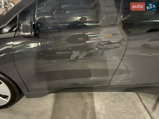 Серый БМВ И3, объемом двигателя 0 л и пробегом 52 тыс. км за 9300 $, фото 19 на Automoto.ua