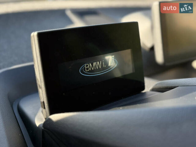 Серый БМВ И3, объемом двигателя 0 л и пробегом 106 тыс. км за 7800 $, фото 23 на Automoto.ua