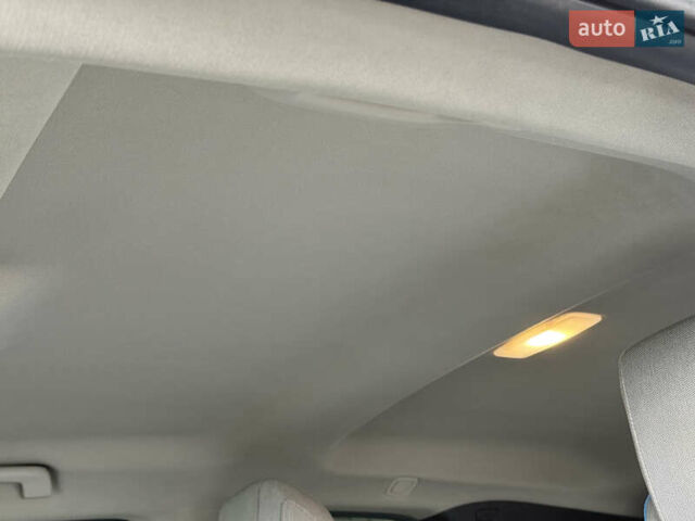 Серый БМВ И3, объемом двигателя 0 л и пробегом 93 тыс. км за 7500 $, фото 16 на Automoto.ua