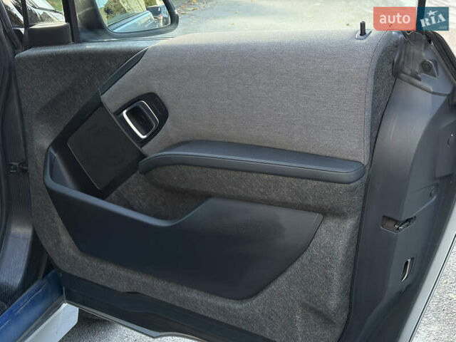 Серый БМВ И3, объемом двигателя 0 л и пробегом 106 тыс. км за 7800 $, фото 19 на Automoto.ua