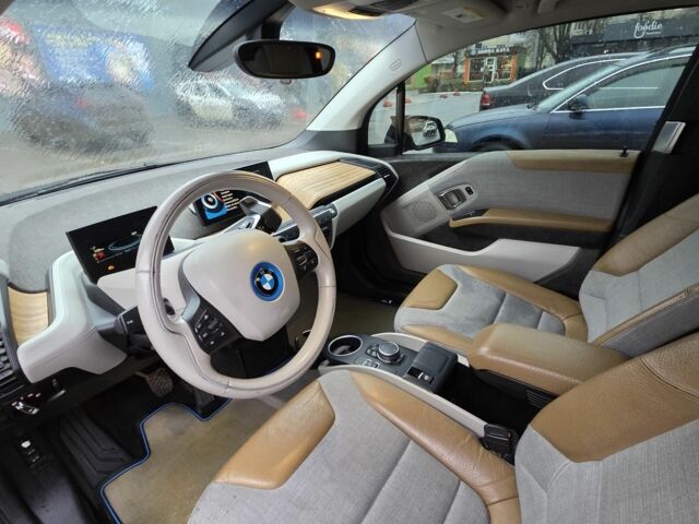 Серый БМВ И3, объемом двигателя 0.6 л и пробегом 121 тыс. км за 13700 $, фото 6 на Automoto.ua