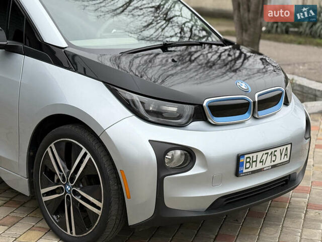 Серый БМВ И3, объемом двигателя 0 л и пробегом 93 тыс. км за 7500 $, фото 3 на Automoto.ua