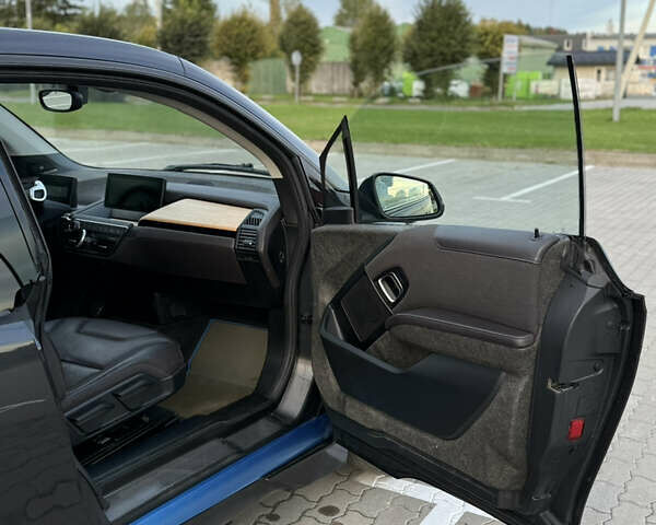 Серый БМВ И3, объемом двигателя 0 л и пробегом 139 тыс. км за 8499 $, фото 7 на Automoto.ua