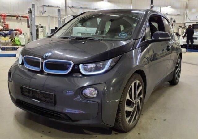 БМВ И3 2014 в Киеве на Automoto.ua Серый БМВ И3, объемом двигателя 0 л и пробегом 82 тыс. км за 8700 $, фото 1 на Automoto.ua