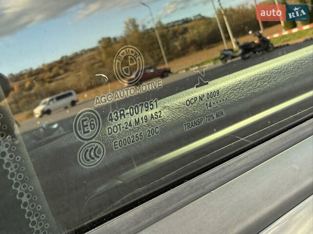 БМВ И3 2014 в Черновцах на Automoto.ua Серый БМВ И3, объемом двигателя 0.64 л и пробегом 154 тыс. км за 12200 $, фото 16 на Automoto.ua