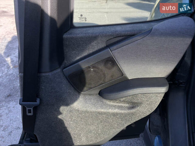 Серый БМВ И3, объемом двигателя 0 л и пробегом 106 тыс. км за 7800 $, фото 38 на Automoto.ua
