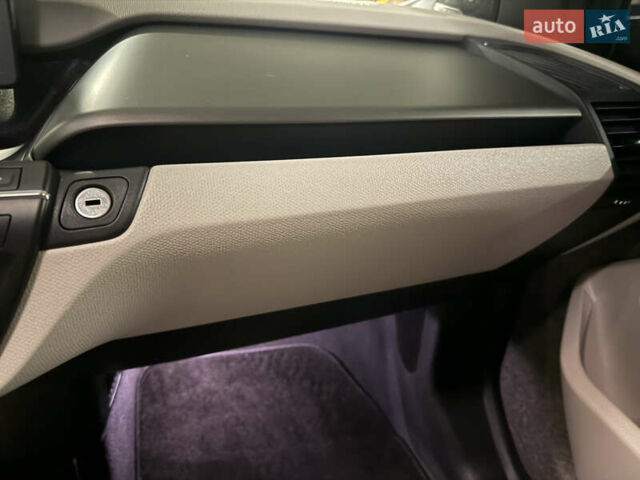 Серый БМВ И3, объемом двигателя 0 л и пробегом 52 тыс. км за 7900 $, фото 38 на Automoto.ua