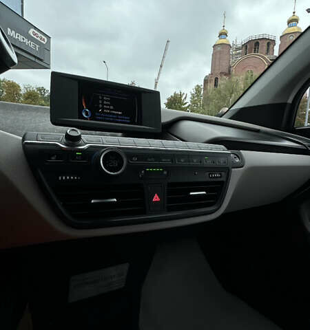 Серый БМВ И3, объемом двигателя 0 л и пробегом 95 тыс. км за 9500 $, фото 54 на Automoto.ua