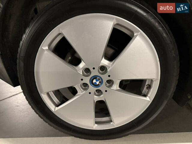 Серый БМВ И3, объемом двигателя 0 л и пробегом 52 тыс. км за 7900 $, фото 41 на Automoto.ua