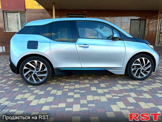 Серый БМВ И3, объемом двигателя 0 л и пробегом 141 тыс. км за 8900 $, фото 3 на Automoto.ua