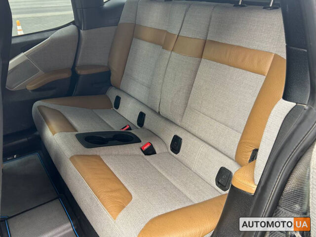Серый БМВ И3, объемом двигателя 22 л и пробегом 178 тыс. км за 8500 $, фото 16 на Automoto.ua