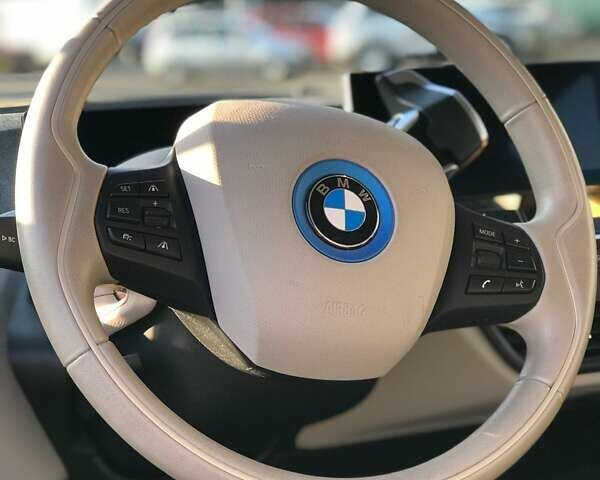 Сірий БМВ І3, об'ємом двигуна 0.65 л та пробігом 75 тис. км за 16000 $, фото 29 на Automoto.ua