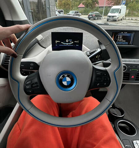 Серый БМВ И3, объемом двигателя 0 л и пробегом 95 тыс. км за 9500 $, фото 1 на Automoto.ua