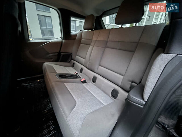 Серый БМВ И3, объемом двигателя 0 л и пробегом 155 тыс. км за 8200 $, фото 15 на Automoto.ua