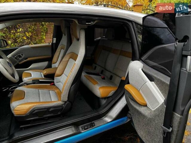 БМВ И3 2014 в Киеве на Automoto.ua Серый БМВ И3, объемом двигателя 0.6 л и пробегом 196 тыс. км за 12990 $, фото 19 на Automoto.ua