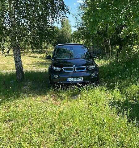 Серый БМВ И3, объемом двигателя 0 л и пробегом 159 тыс. км за 10000 $, фото 1 на Automoto.ua