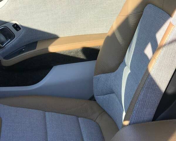 Сірий БМВ І3, об'ємом двигуна 0.65 л та пробігом 75 тис. км за 16000 $, фото 10 на Automoto.ua