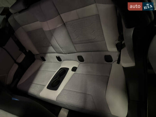 Серый БМВ И3, объемом двигателя 0 л и пробегом 52 тыс. км за 7900 $, фото 31 на Automoto.ua