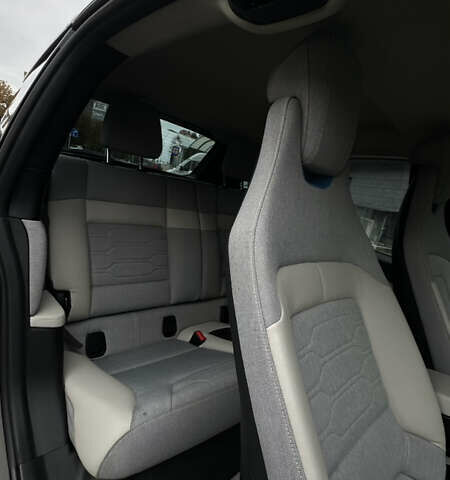 Серый БМВ И3, объемом двигателя 0 л и пробегом 95 тыс. км за 9500 $, фото 26 на Automoto.ua