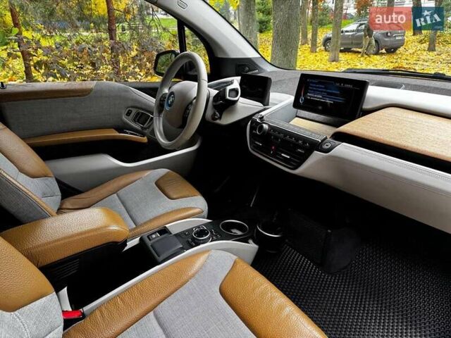 БМВ И3 2014 в Киеве на Automoto.ua Серый БМВ И3, объемом двигателя 0.6 л и пробегом 196 тыс. км за 12990 $, фото 12 на Automoto.ua