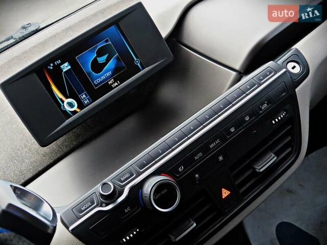 Серый БМВ И3, объемом двигателя 0 л и пробегом 115 тыс. км за 8700 $, фото 10 на Automoto.ua