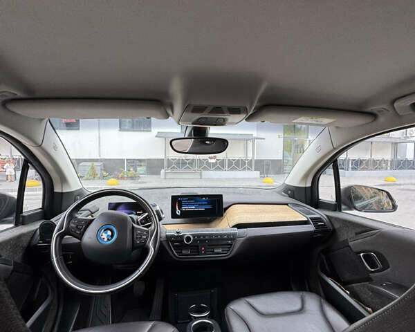 Сірий БМВ І3, об'ємом двигуна 0 л та пробігом 110 тис. км за 9700 $, фото 6 на Automoto.ua