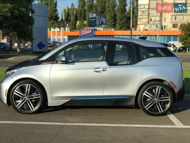 Сірий БМВ І3, об'ємом двигуна 0.65 л та пробігом 75 тис. км за 16000 $, фото 39 на Automoto.ua