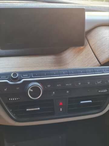 Серый БМВ И3, объемом двигателя 0 л и пробегом 105 тыс. км за 16900 $, фото 8 на Automoto.ua