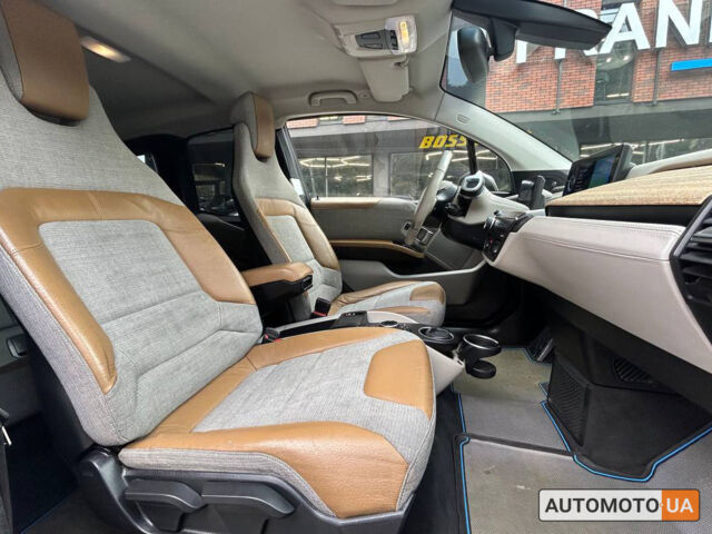 Серый БМВ И3, объемом двигателя 22 л и пробегом 178 тыс. км за 8500 $, фото 15 на Automoto.ua