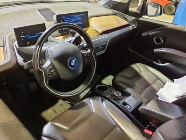БМВ И3 2014 в Киеве на Automoto.ua Серый БМВ И3, объемом двигателя 0 л и пробегом 82 тыс. км за 8700 $, фото 5 на Automoto.ua