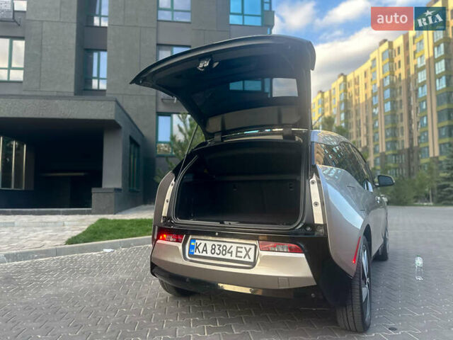 Серый БМВ И3, объемом двигателя 0.6 л и пробегом 196 тыс. км за 13500 $, фото 22 на Automoto.ua