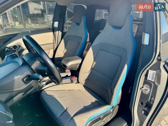 Серый БМВ И3, объемом двигателя 0 л и пробегом 100 тыс. км за 8900 $, фото 16 на Automoto.ua
